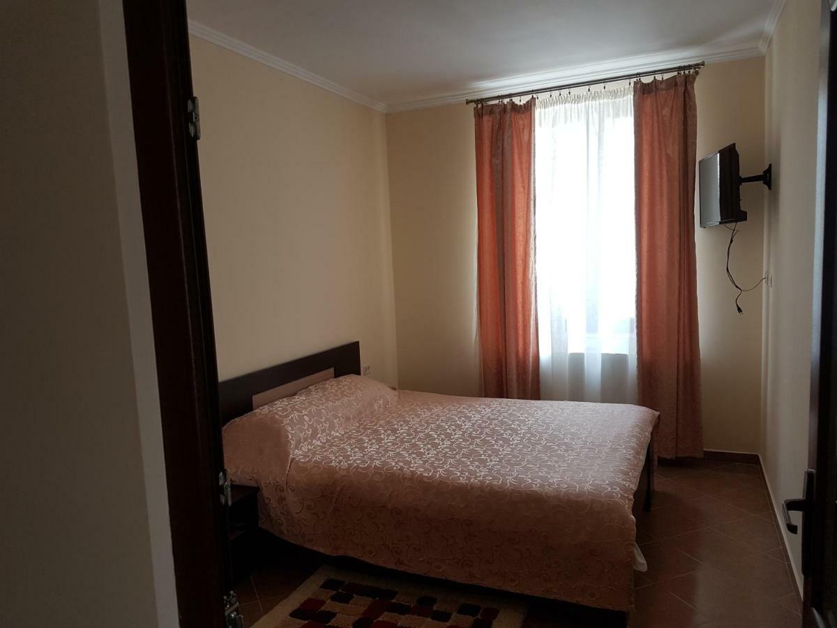 Villa Casa Ovesia Săcele Exterior foto